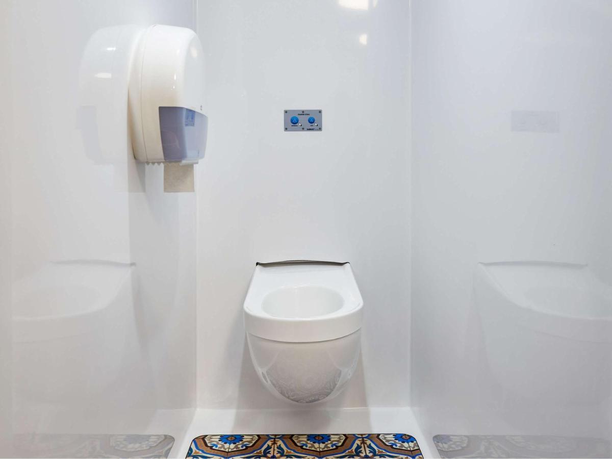 hotelF1 La Rochelle Angoulins Rénové Extérieur photo