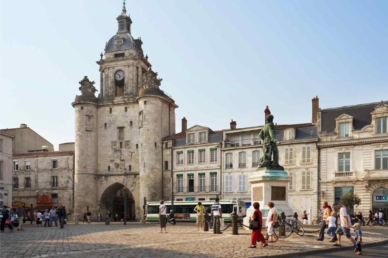 hotelF1 La Rochelle Angoulins Rénové Extérieur photo