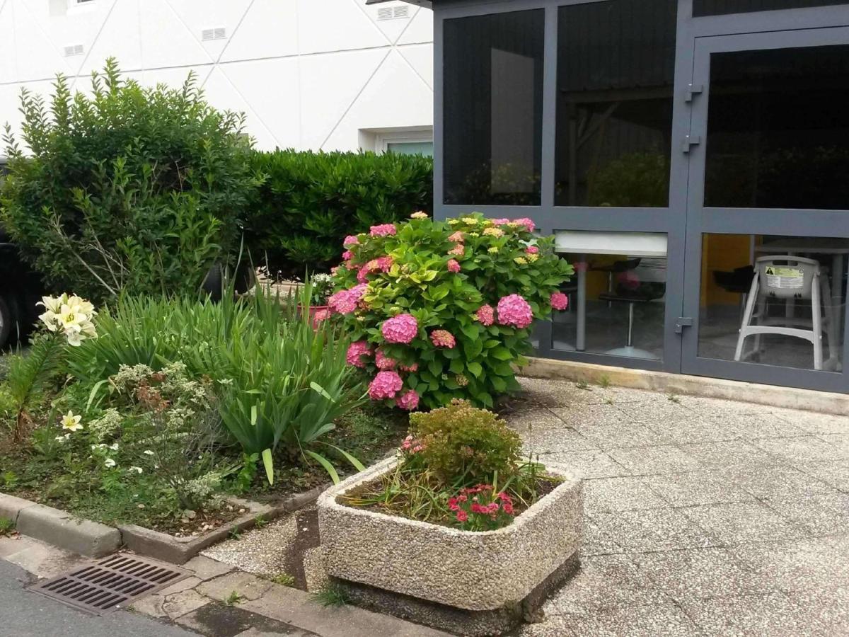 hotelF1 La Rochelle Angoulins Rénové Extérieur photo